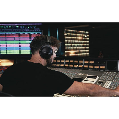 Beyerdynamic DT1770 Pro MKII