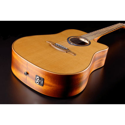 Lag Guitars THV10DCE-LB Hyvibe, cutaway, satin, softcase