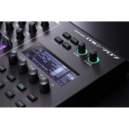 Roland AIRA MC-707 Groovebox