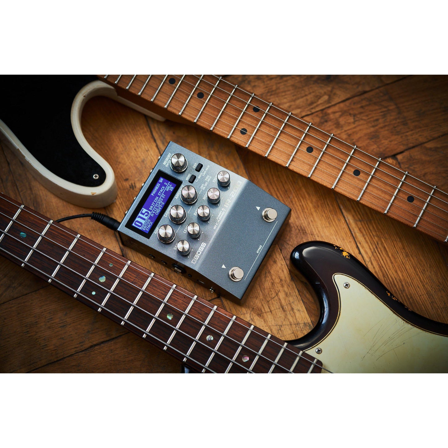 BOSS IR-200 Amp &amp; IR-skåp 