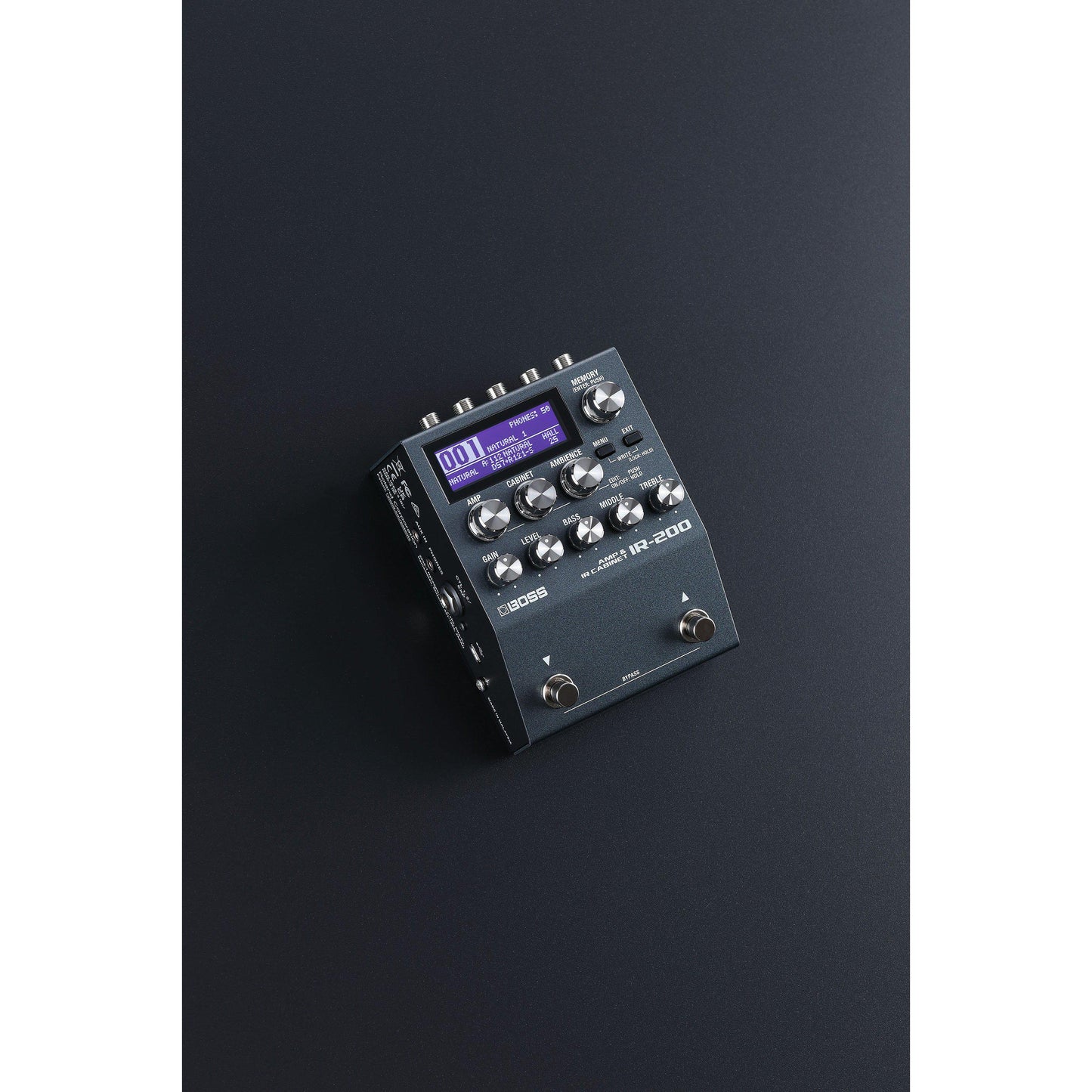 BOSS IR-200 Amp &amp; IR-skåp 