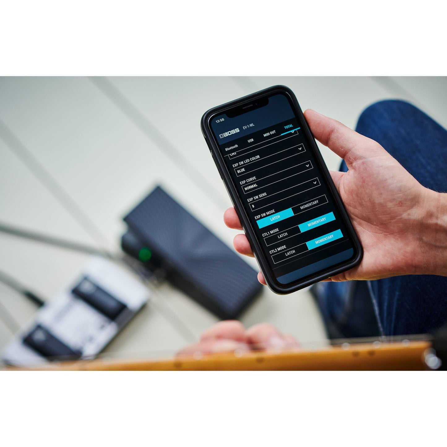 Boss EV-1-WL trådlös MIDI Expression Pedal