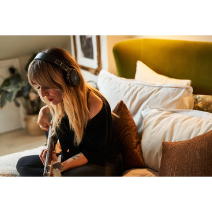 Boss Waza-Air Bass Wireless Personal Amplification System