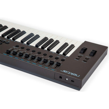 Nektar Impact LX61+ MIDI/DAW-Controller