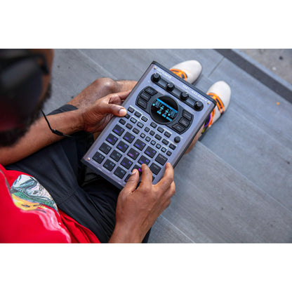 Roland SP-404MKII Kreativ Sampler og Effektmaskine